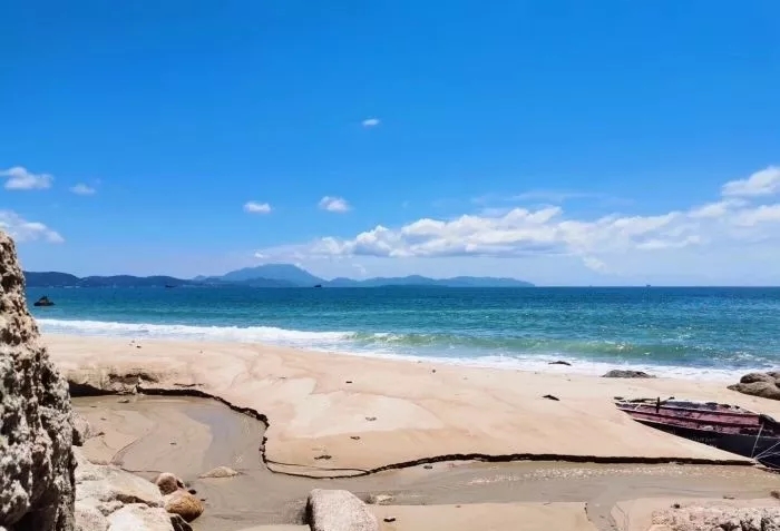 大梅沙今起闭园！不怕！深圳还有这些景美人少的海滩等你来浪~