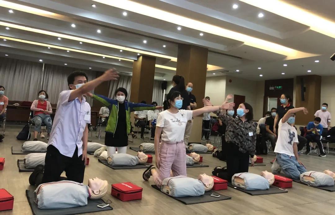深圳免费急救培训每周五开放报名，先到先得！