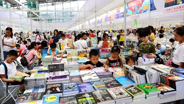 第二届深圳书展来了！购书低至75折，还能使用文惠券！