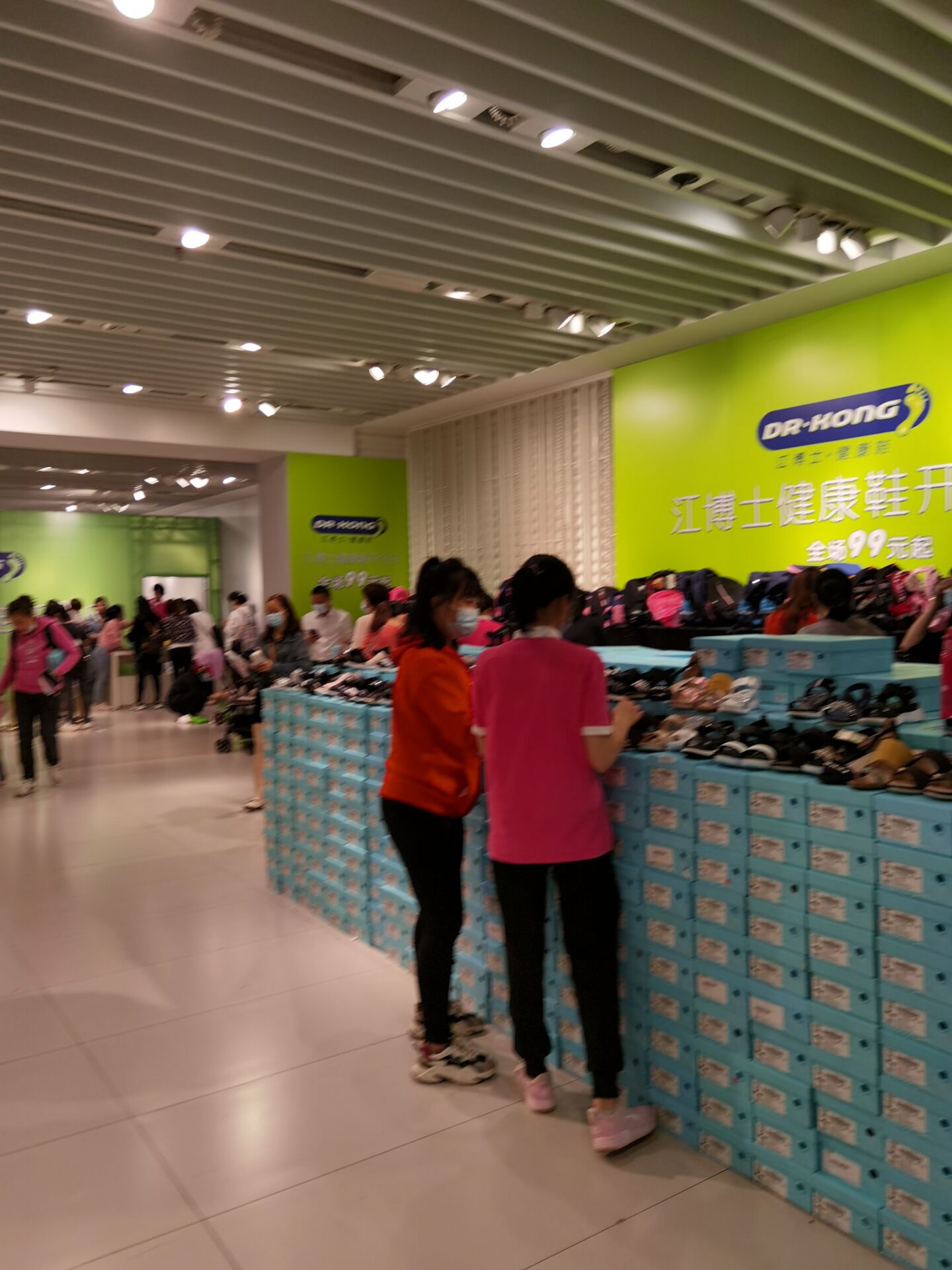 全场99元起 | 江博士深圳海雅缤纷城店春季开仓日火爆来袭！