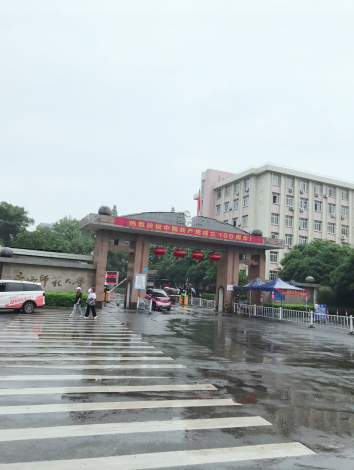 【站长亲测】桂林市2日休闲游，东西巷，靖王府，正阳步行街，象鼻山，日月塔，两江四湖！