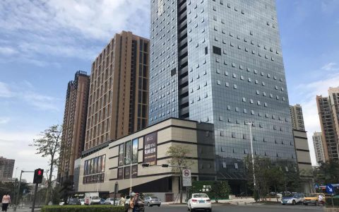 坂田大族云峰双地铁口物业：5号线、10号线，单价5字头，自带9年制实验学校，近华为大社区！