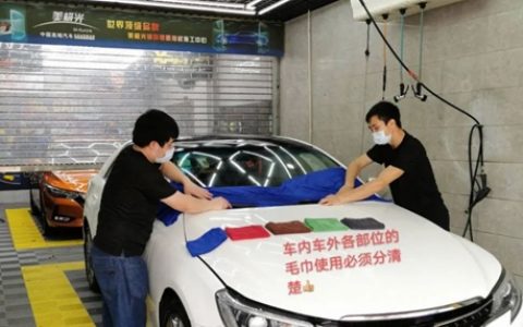 【龙华/宝安·两店通用】给车车做大保健了！19.9元=洗车2次+消毒3次 +玻璃水加满2次+保养机油1升+全车24项检测~ 周末节假日通用！