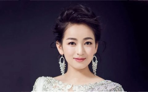 【免费抢票】经典歌曲名家演绎——《多想对你说》李菁独唱音乐会