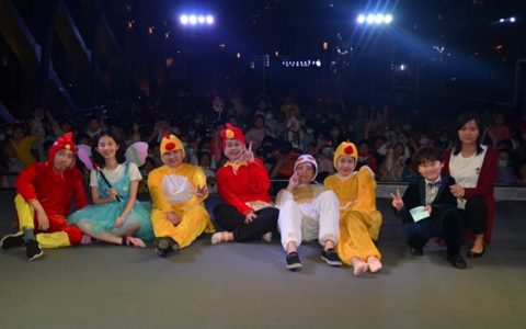 【免费抢票】本周六春茧儿童剧场公益演出——《神奇的狗狗面具》