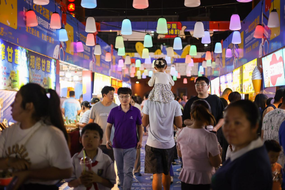 【光明红木古镇】就在这周五！新春集市、惊喜晚会……光明这场嘉年华邀您来打卡，开启新年福运之旅！