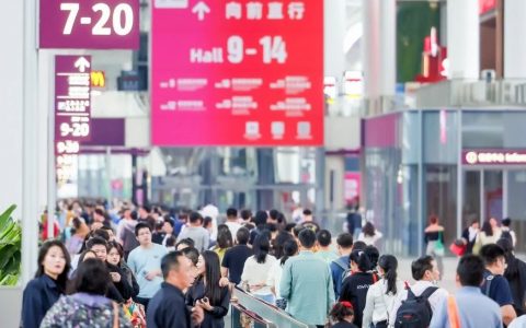 双地铁直达！免费领门票！深圳这个26万㎡重磅大展再忙也要去！