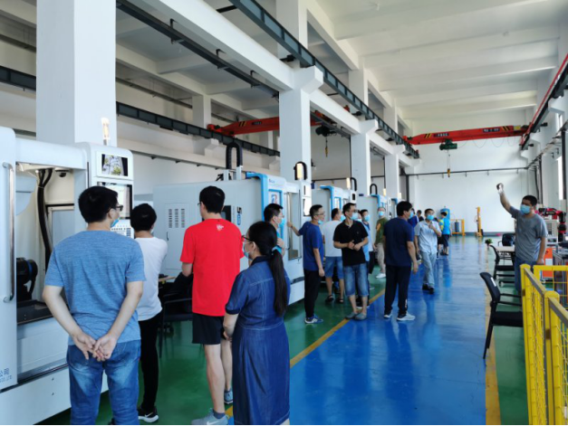 【免费培训】60门培训课程，都是热门方向，抓紧报名