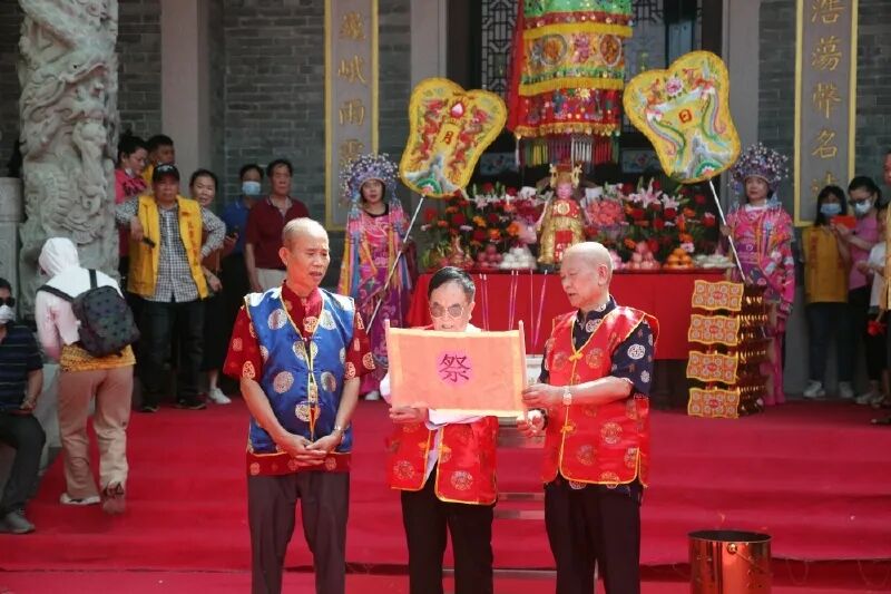 000+美食准备开吃！沙井『金蚝节』要来了！"