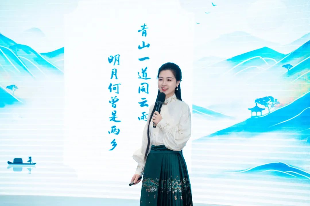 【免费报名】龙岗区暑期公益艺术培训班重磅来袭→