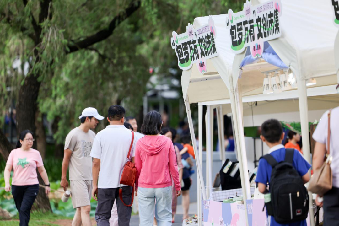 洪湖公园荷花赏延长至7月20日！全新儿童游乐区开放，假期带娃赏荷指南来啦→